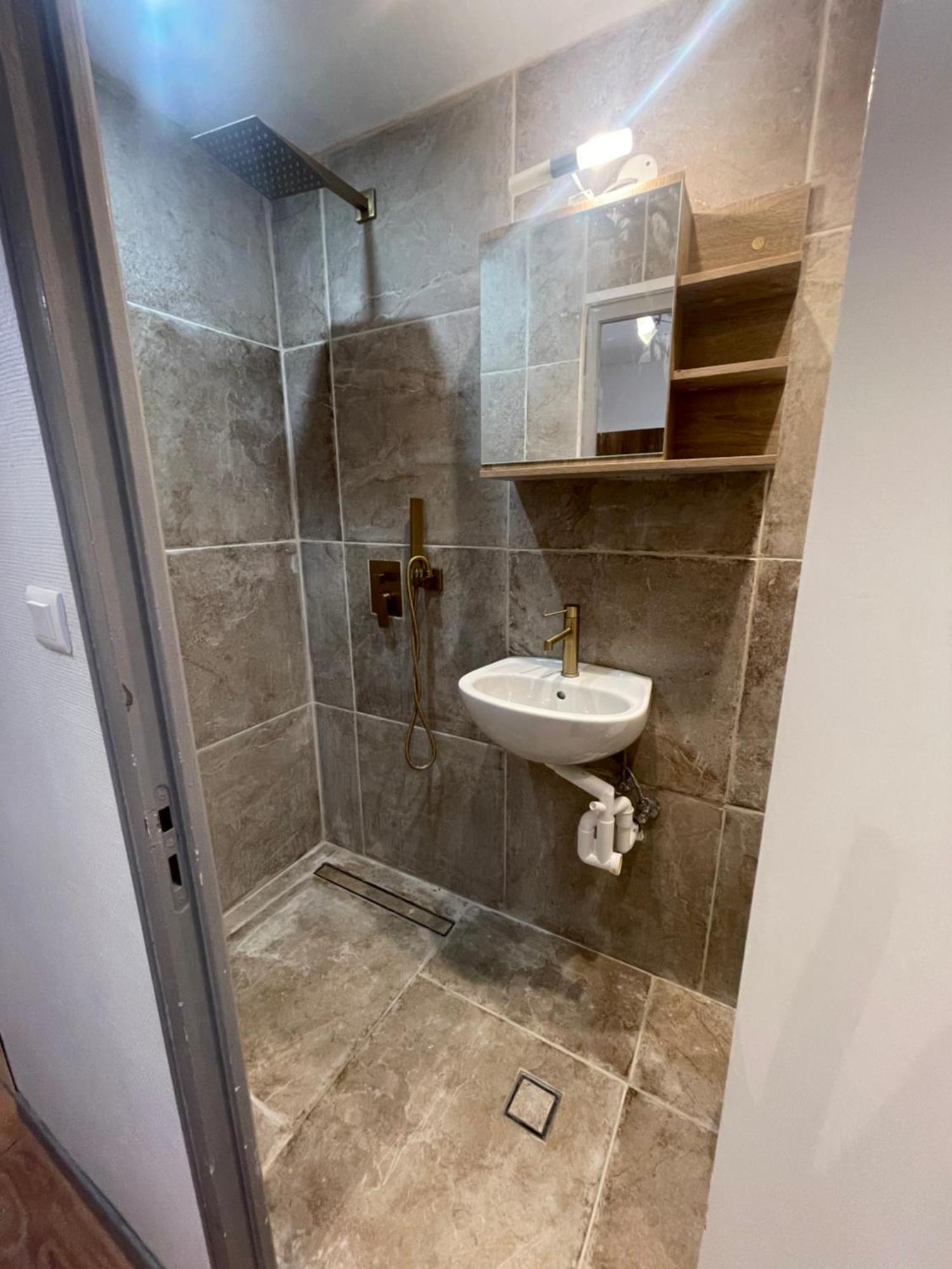 Strasbourg Petit Cocon Emplacement Ideal Centre Ville, Place De Pierre Rdc 25M2 المظهر الخارجي الصورة